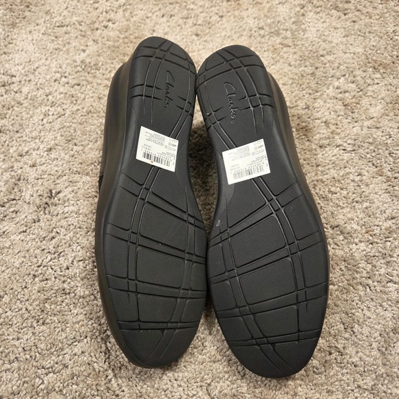 Clarks Suttyn Walk Leather Wedge Slip-On Shoes Women's 9M Black Comfort Work - Picture 6 of 9